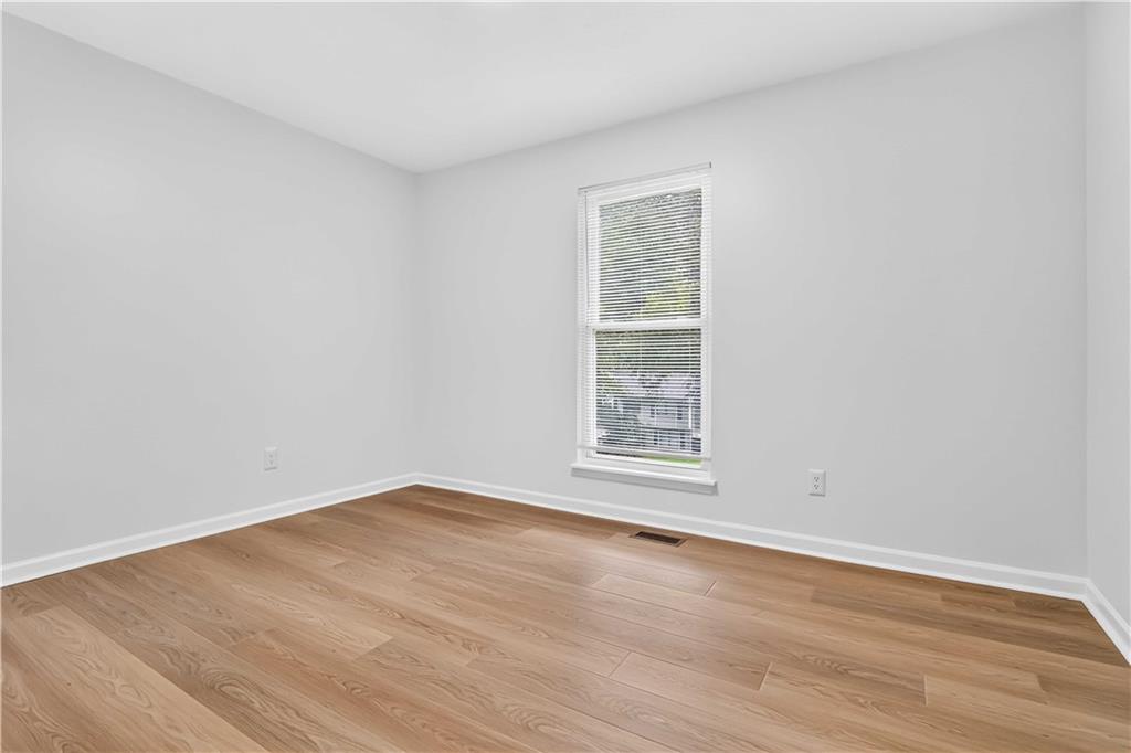 3292 Mixon Way Property Photo 12