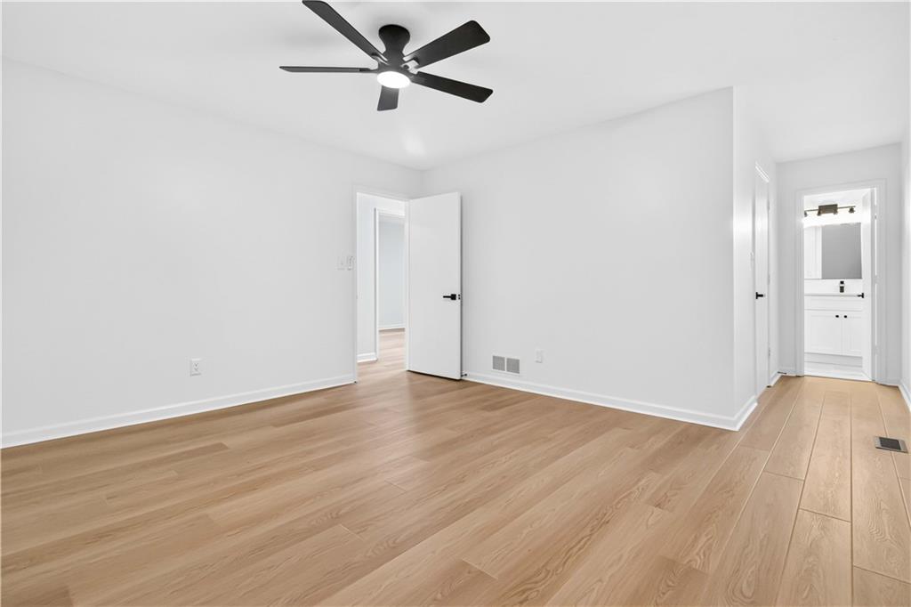 3292 Mixon Way Property Photo 15