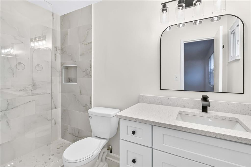 3292 Mixon Way Property Photo 16