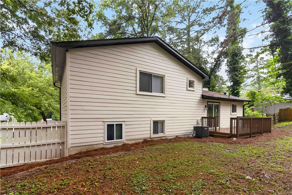 3292 Mixon Way Property Photo 26