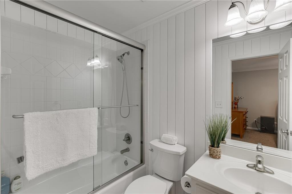 1083 Meadow Bluff Terrace Property Photo 26