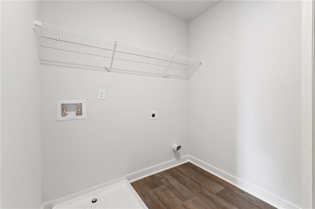 404 Daffodil Lane Property Photo 25