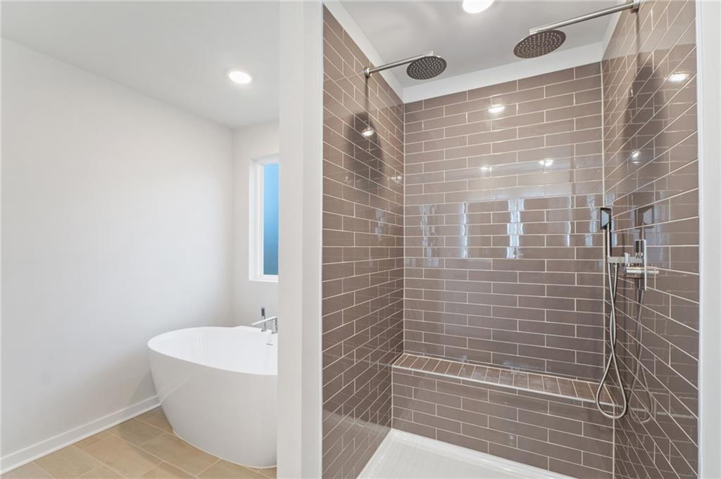 719 Coneflower Way Property Photo 16