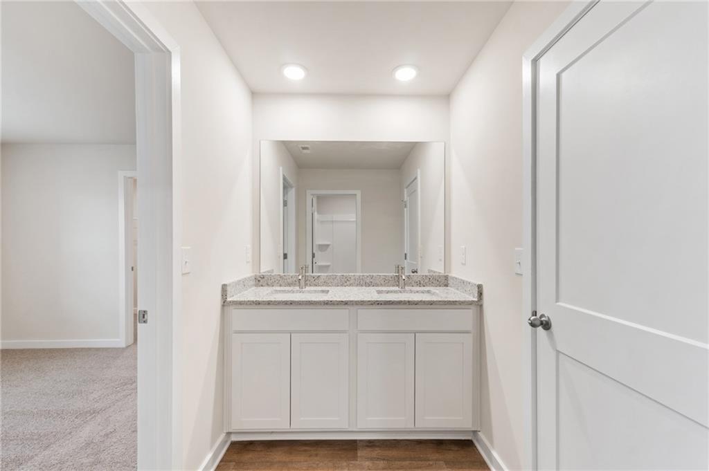 719 Coneflower Way Property Photo 22