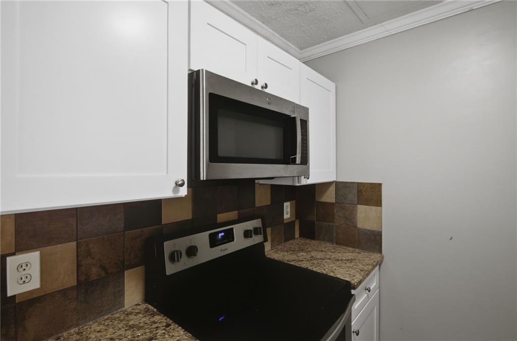 218 Mill Creek Place Property Photo 5
