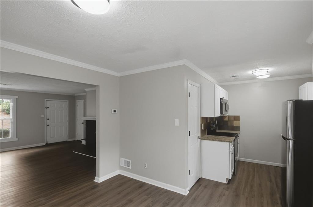 218 Mill Creek Place Property Photo 9