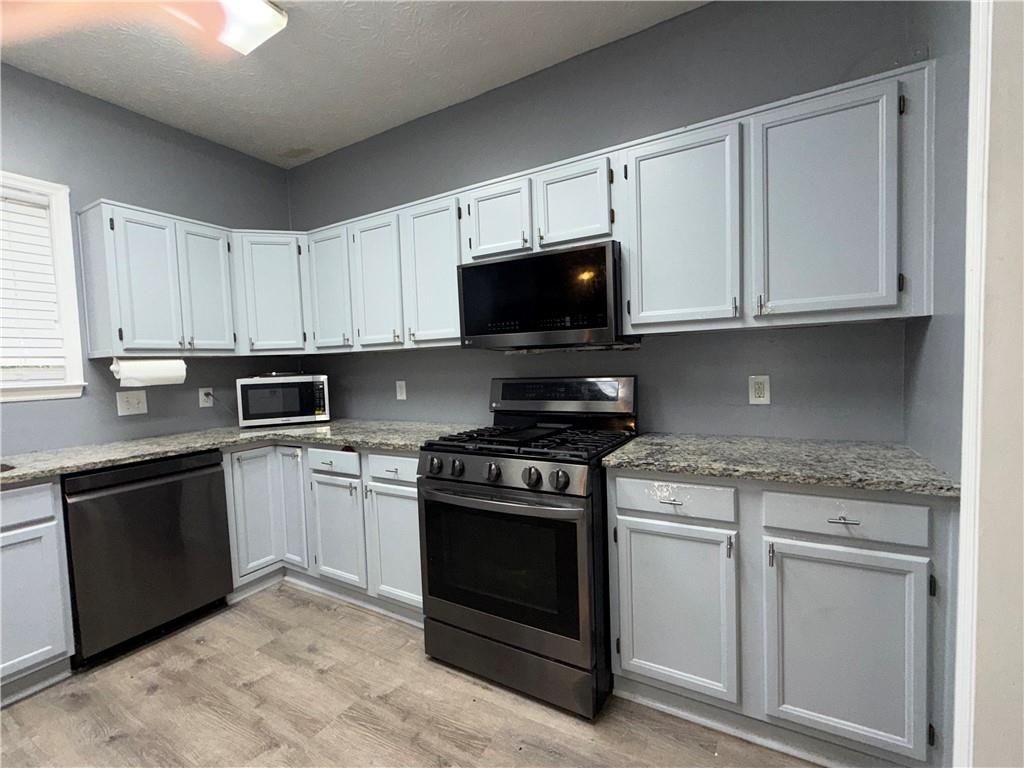 595 Mountain Harbor Property Photo 7
