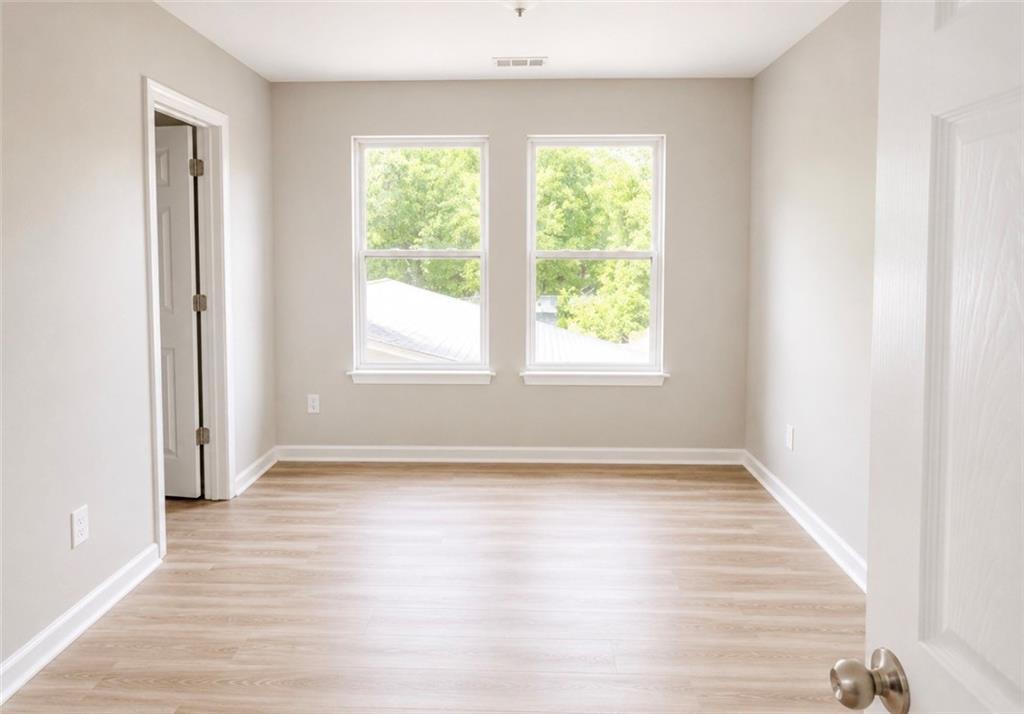 2054 Joseph E Boone Boulevard Nw Property Photo 27