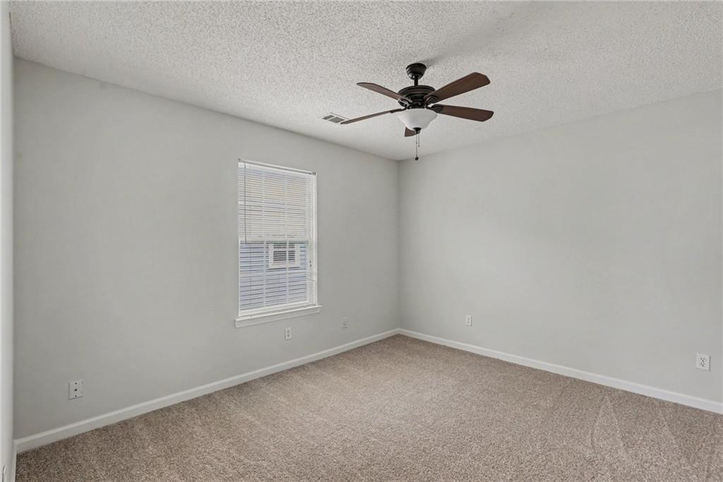 9009 Highland Pass Property Photo 20