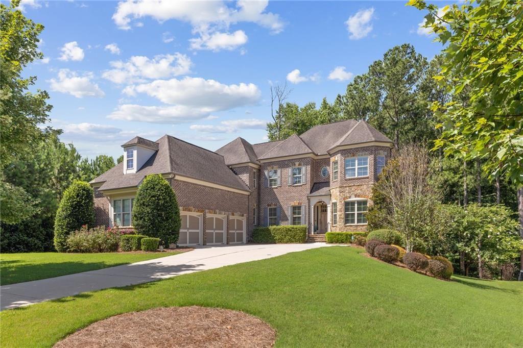 373 Glynnwilde Drive NW Property Photo 1