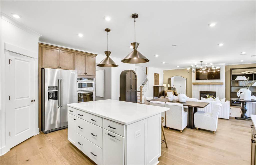 4885 Rosarian Drive Property Photo 10