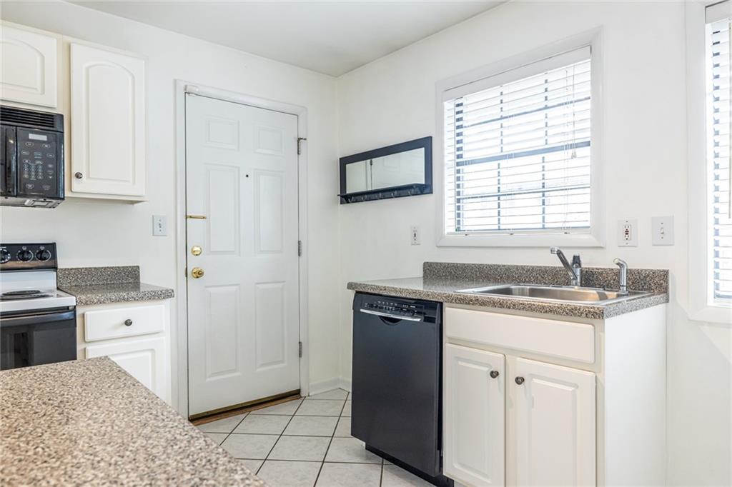410 Candler Park Drive Ne Unit C-6 Property Photo 14
