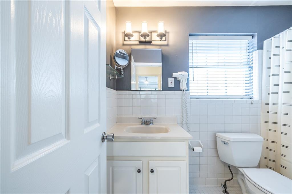 410 Candler Park Drive Ne Unit C-6 Property Photo 28