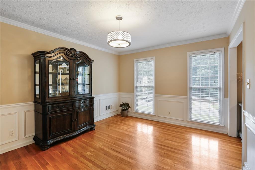 1575 Thoreau Drive Property Photo 22