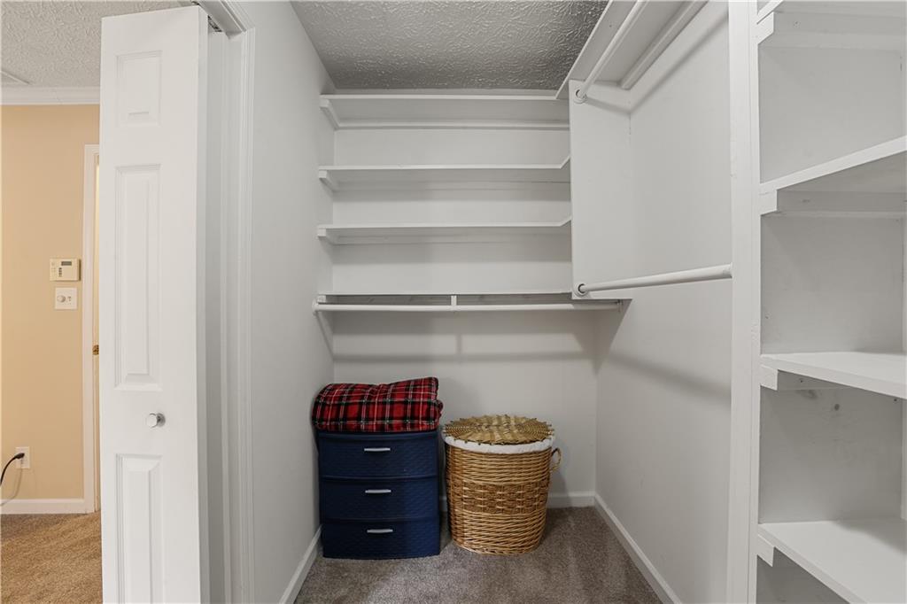 1575 Thoreau Drive Property Photo 24