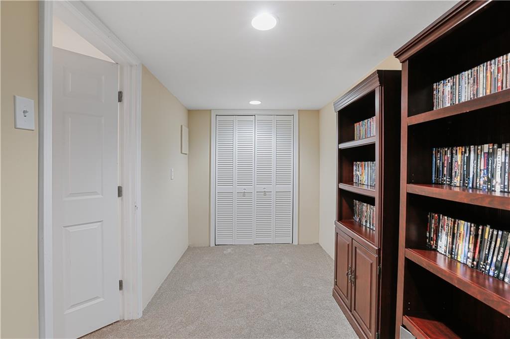 1575 Thoreau Drive Property Photo 31