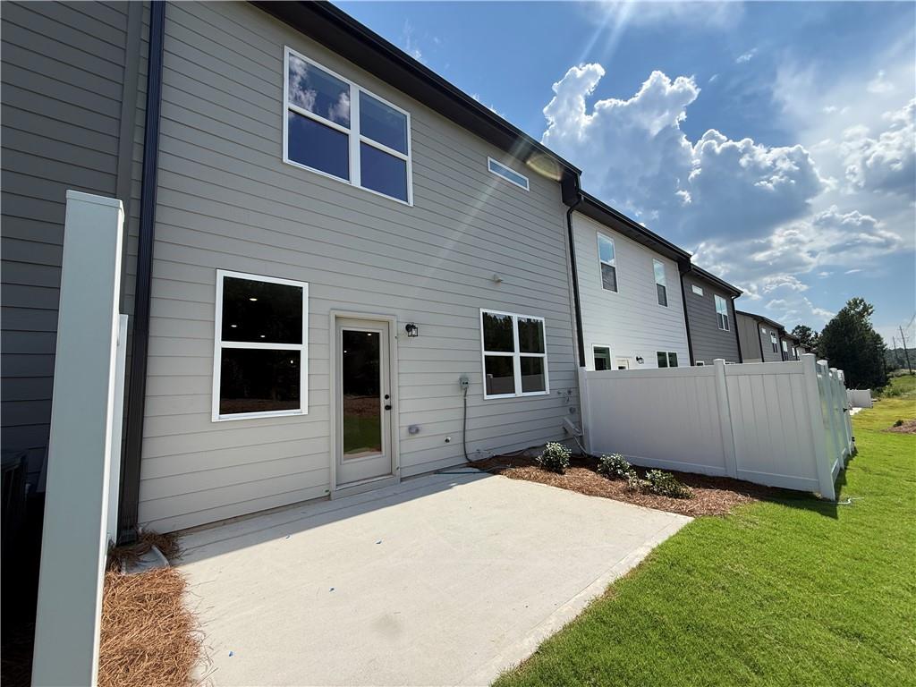 7812328 Property Photo 30