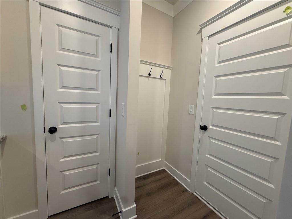 7812347 Property Photo 8