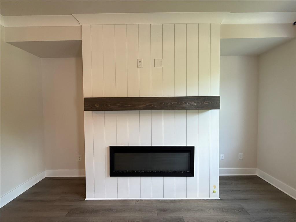 7812347 Property Photo 11