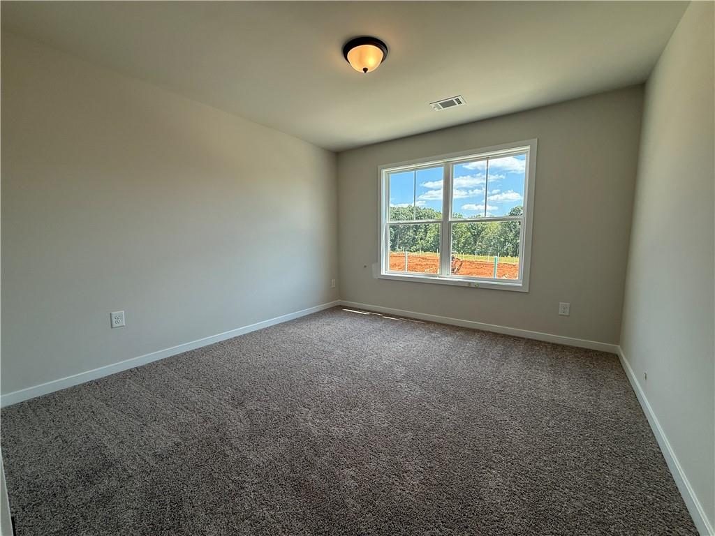 7812347 Property Photo 18