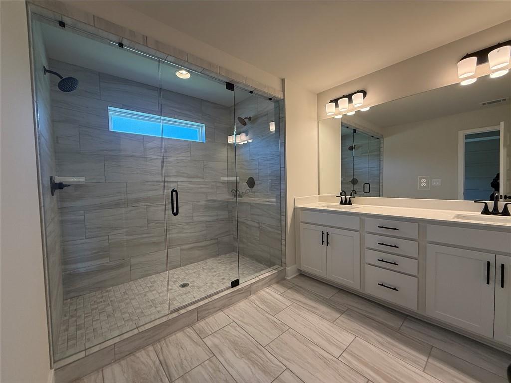 7812347 Property Photo 22