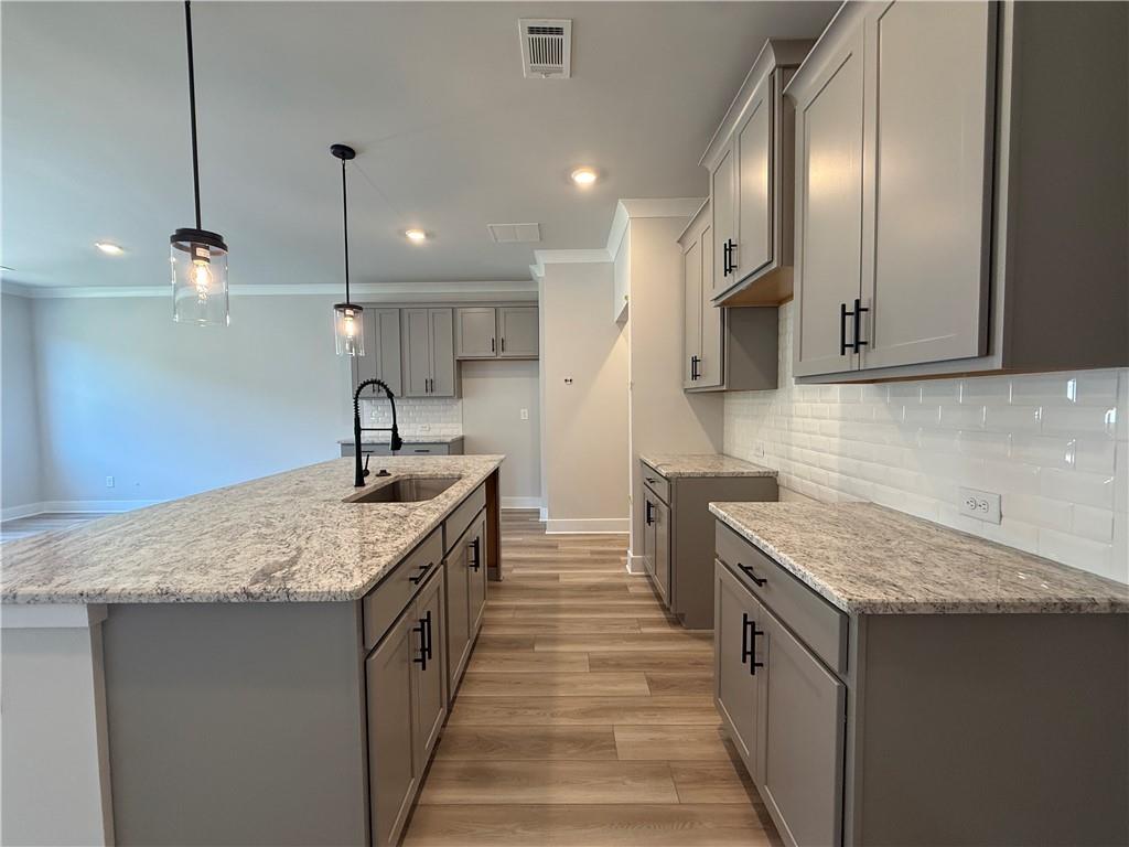 7812356 Property Photo 6
