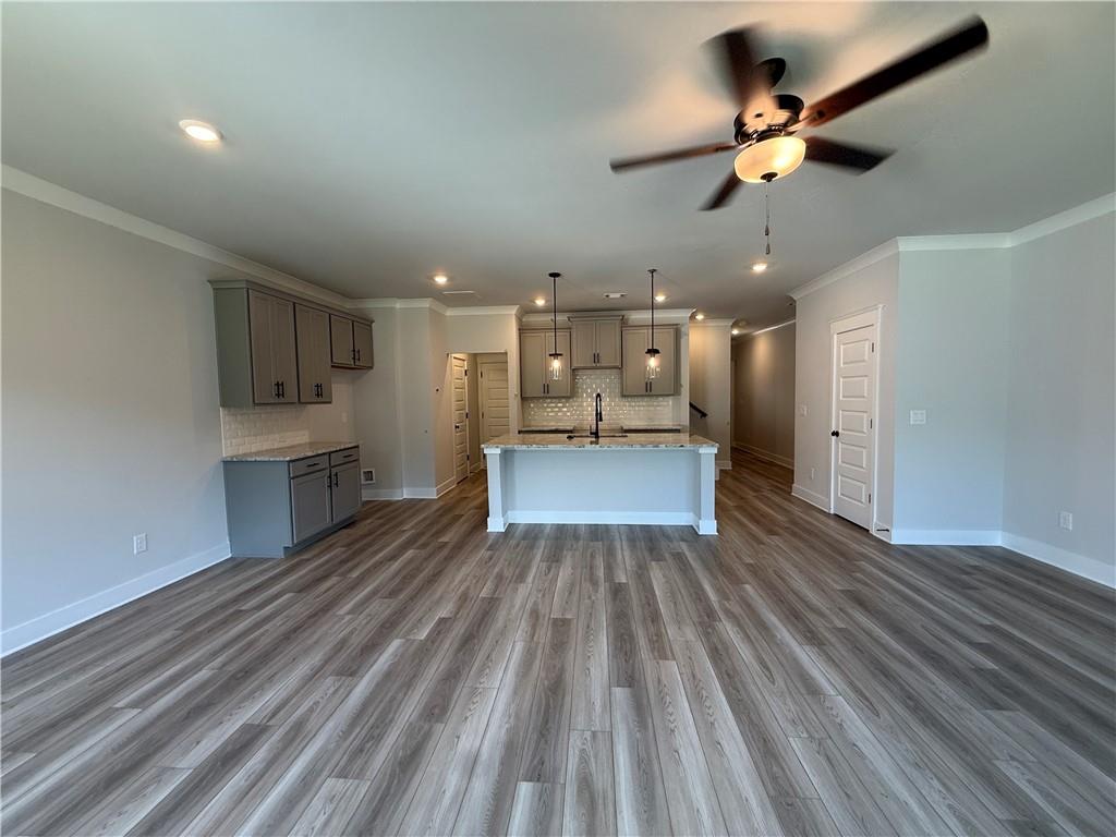 7812356 Property Photo 8