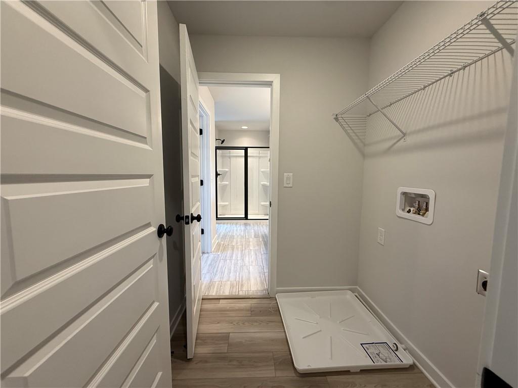 7812356 Property Photo 27