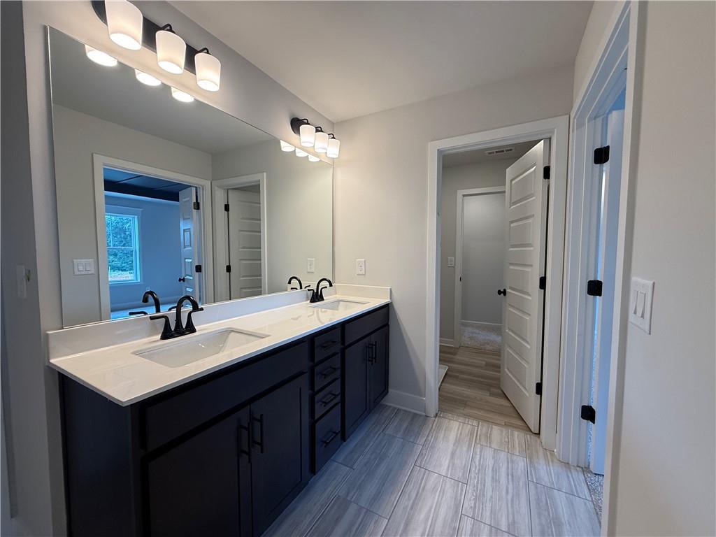 7812356 Property Photo 28