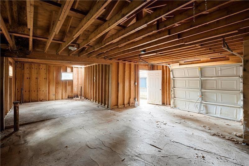 1089 Indale Place Sw Property Photo 20