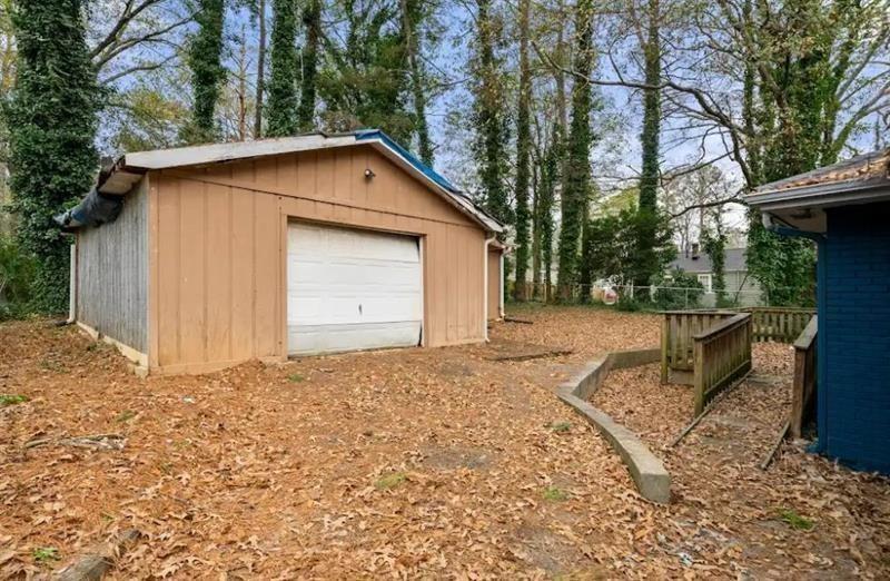 1089 Indale Place Sw Property Photo 24