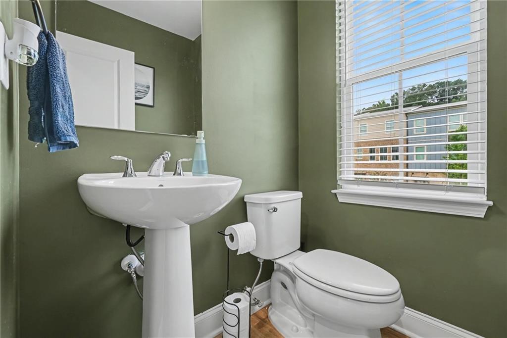 540 Hardy Drive Property Photo 16