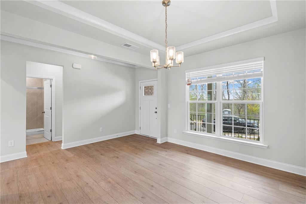 4865 Rosarian Drive Property Photo 4