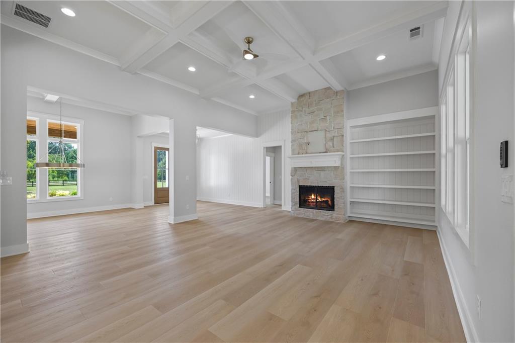 4705 H D Atha Road Property Photo 21