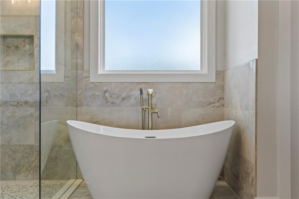 4705 H D Atha Road Property Photo 45