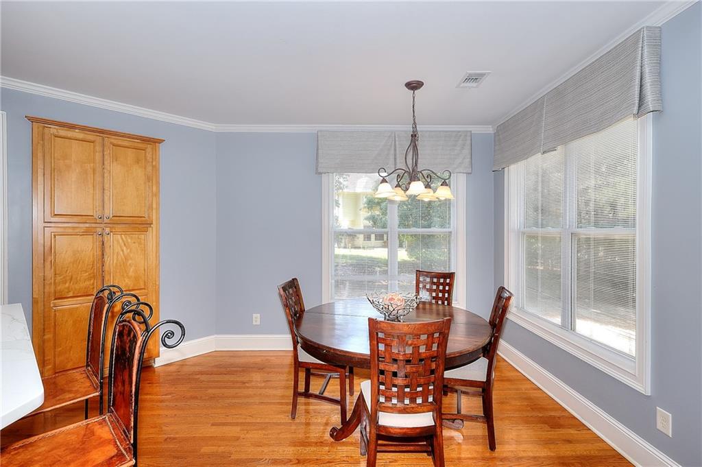 3089 Brombley Drive Se Property Photo 7