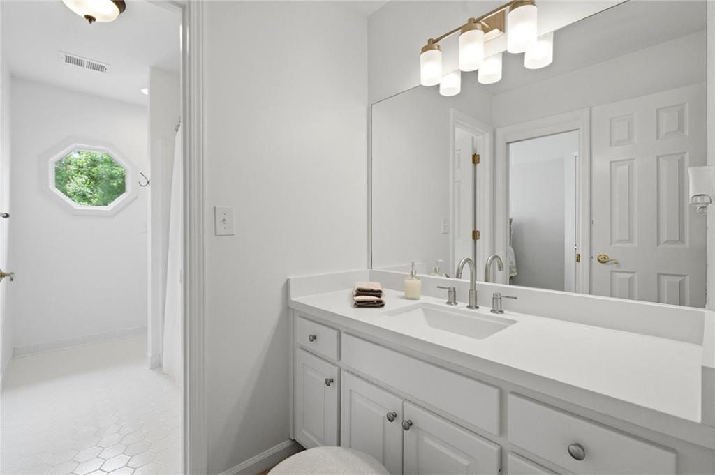 2045 Southers Circle Property Photo 25