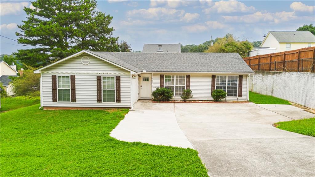 660 Morrow Road Property Photo 1