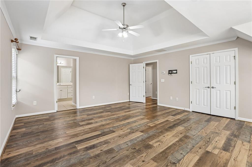 7 Adelaide Crossing Property Photo 36