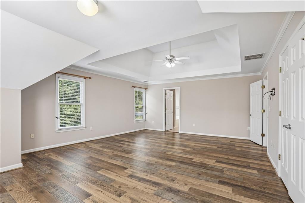 7 Adelaide Crossing Property Photo 37