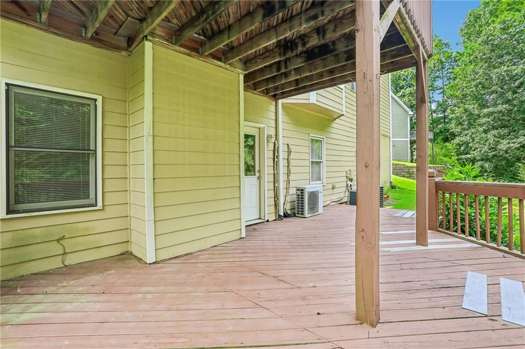 7 Adelaide Crossing Property Photo 51