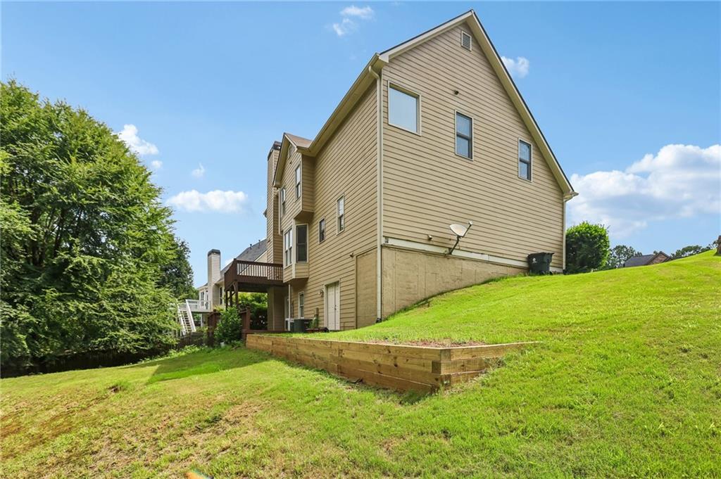 7 Adelaide Crossing Property Photo 53