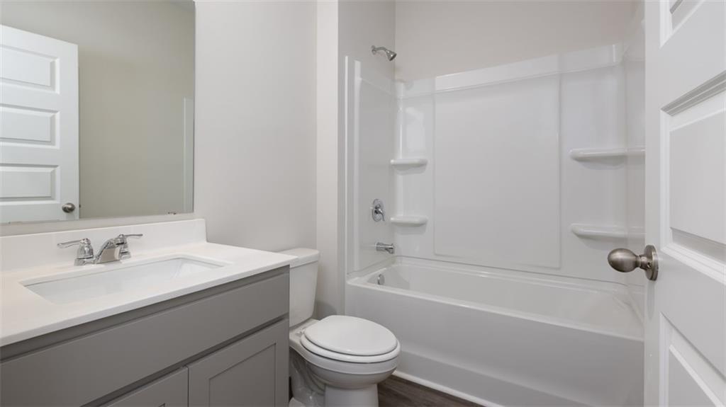 2241 Edgecombe Lane Property Photo 16