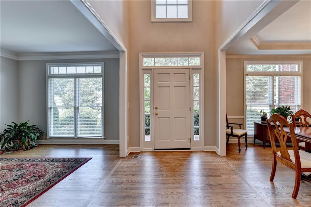 720 Brafferton Way Property Photo 4