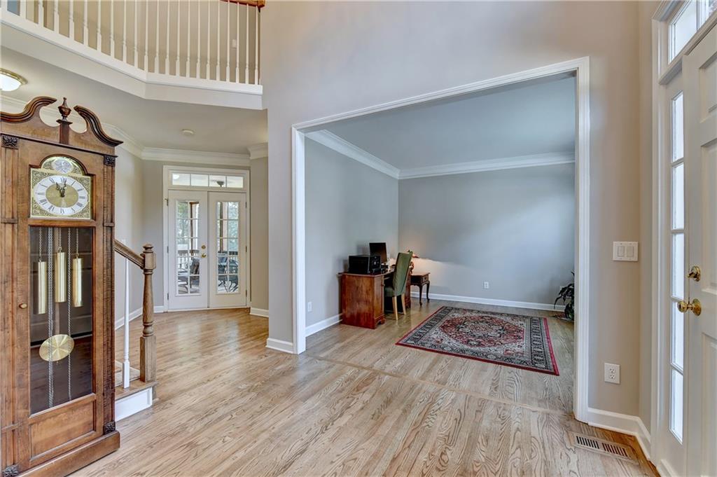 720 Brafferton Way Property Photo 8