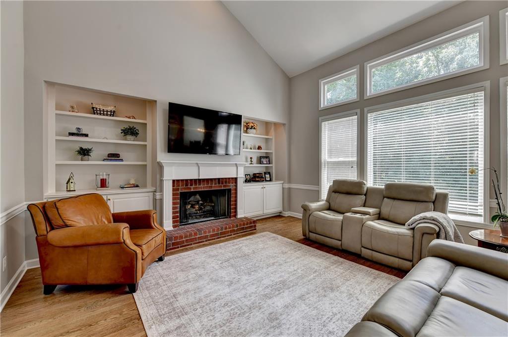 720 Brafferton Way Property Photo 16