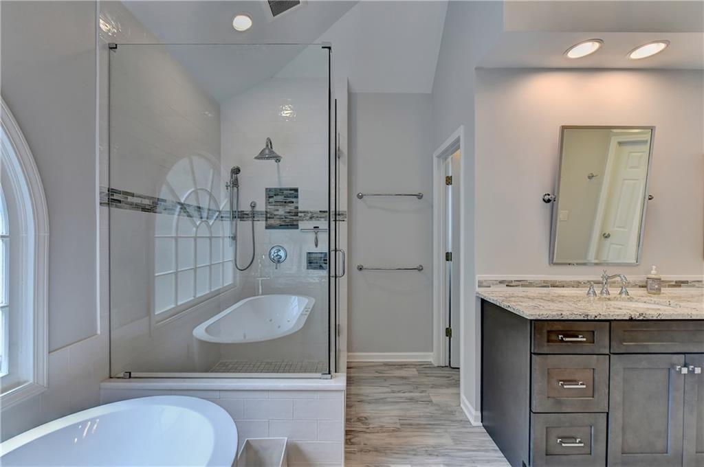 720 Brafferton Way Property Photo 44