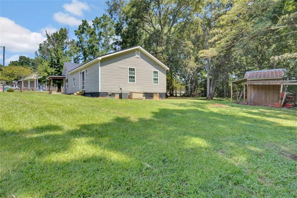 2089 Highway 81 S Property Photo 30