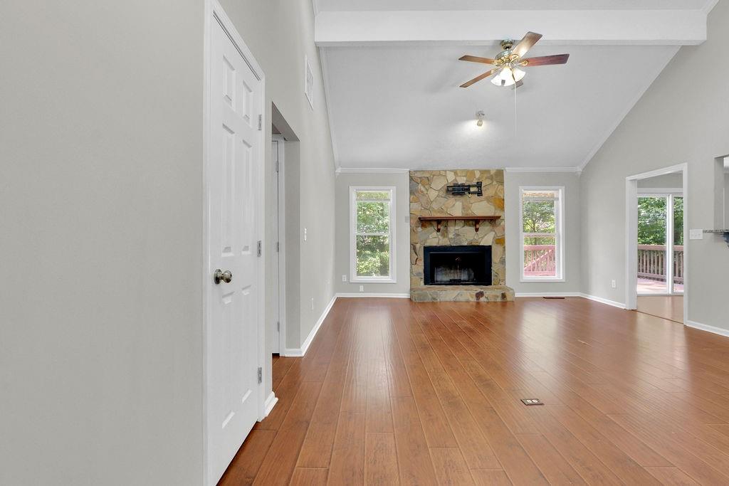52 Omega Drive Property Photo 4