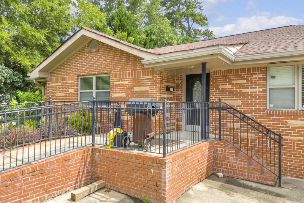2642 Loganville Highway Property Photo 10